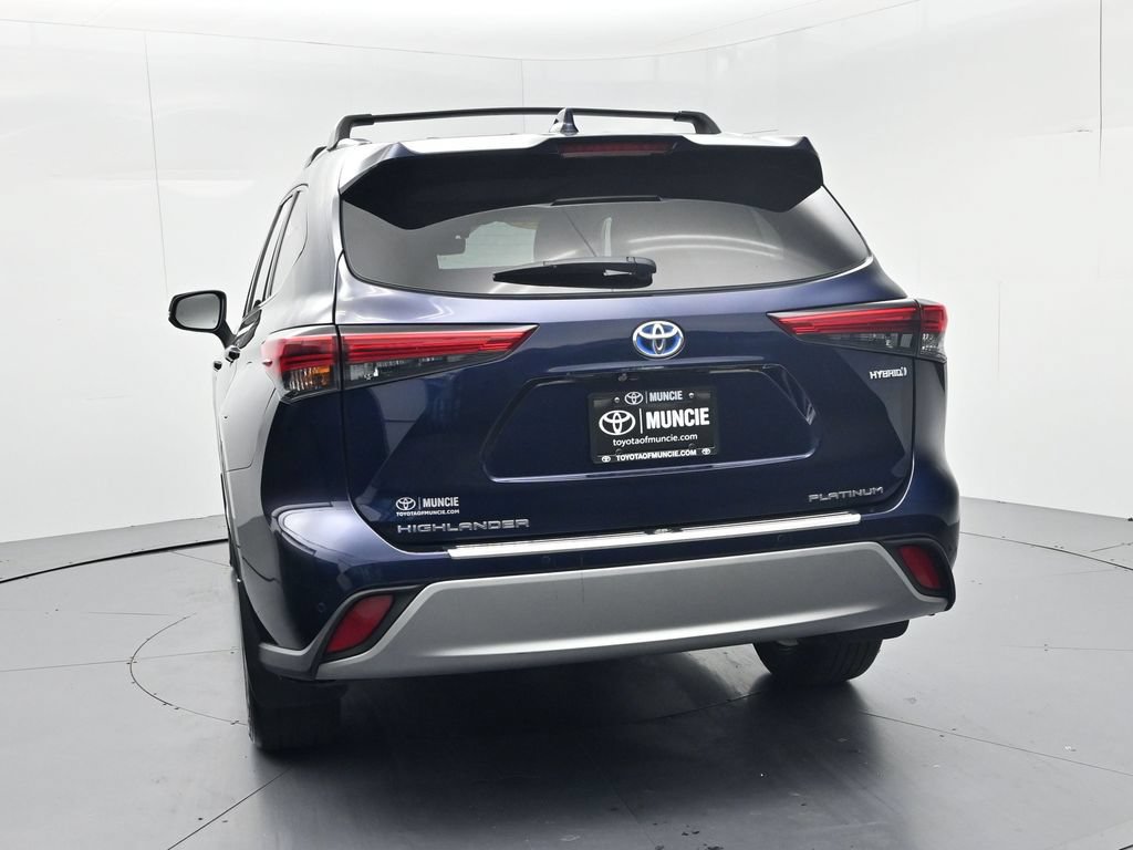 Used 2021 Toyota Highlander Platinum AWD/4WD image 6