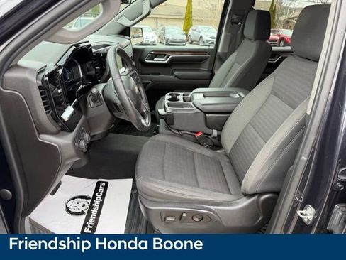 Used 2022 Chevrolet Silverado 1500 LT image 16