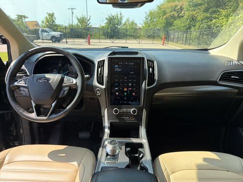 Used 2024 Ford Edge SEL AWD/4WD image 15