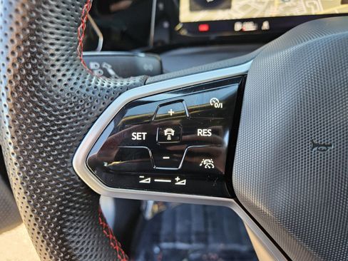 Used 2024 Volkswagen GTI Autobahn image 27