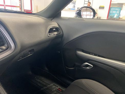 Certified 2023 Dodge Challenger SXT w/ Blacktop Package image 41