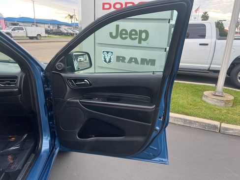 Used 2025 Dodge Durango GT image 34