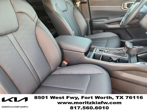 Certified 2025 Kia Sorento X-Line EX AWD/4WD image 10