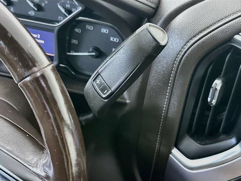 Used 2019 GMC Sierra 1500 SLT w/ SLT Premium Plus Package AWD/4WD image 16