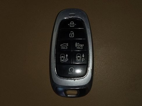 Used 2021 Hyundai Sonata Limited FWD image 32