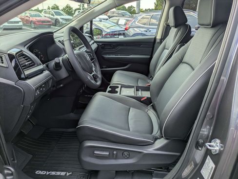 New 2026 Honda Odyssey Elite image 28