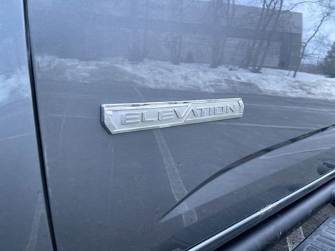 Used 2022 GMC Canyon Elevation image 29