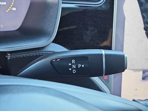 Used 2018 Tesla Model X 75D image 12