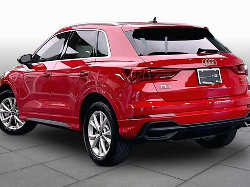 Certified 2025 Audi Q3 2.0T Premium Plus w/ Premium Plus Package AWD/4WD image 12