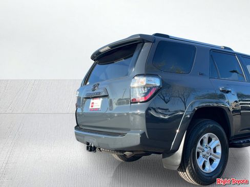 Certified 2024 Toyota 4Runner SR5 Premium w/ Moonroof Package AWD/4WD image 12