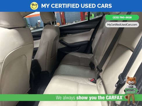 Used 2019 MAZDA MAZDA3 Preferred image 11