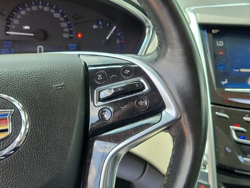 Used 2015 Cadillac SRX Performance w/ Driver Awareness Package FWD image 25