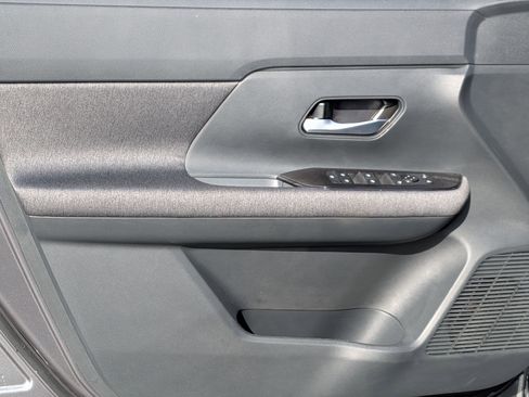 New 2026 Nissan Kicks SV w/ Charging Package image 12