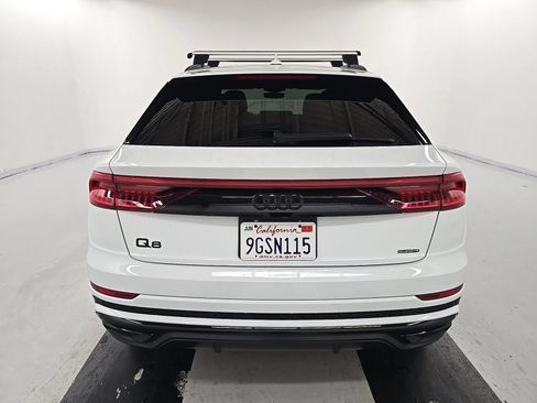 Used 2023 Audi Q8 Prestige w/ Prestige Package AWD/4WD image 5