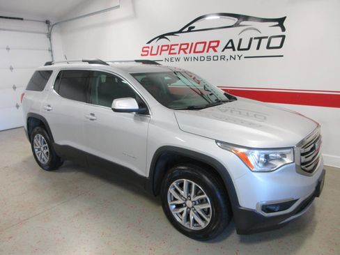 Used 2018 GMC Acadia SLE image 6