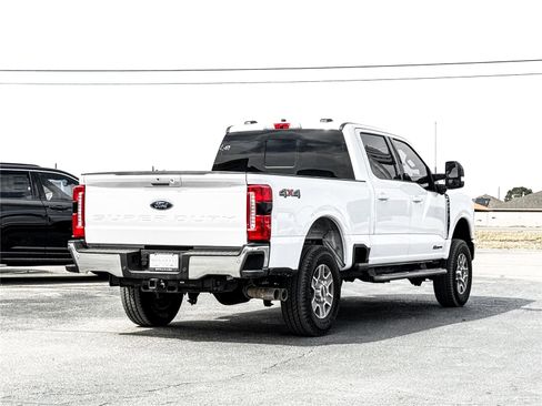 Used 2024 Ford F250 Lariat AWD/4WD image 6