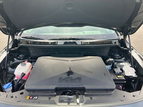 Used 2025 Kia Niro Wind FWD image 30