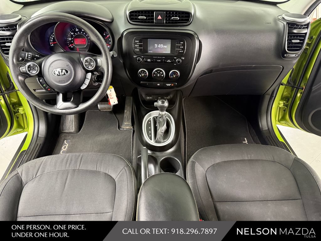 Used 2016 Kia Soul + FWD image 34