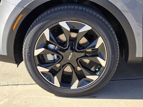 New 2026 Kia Sorento EX image 16