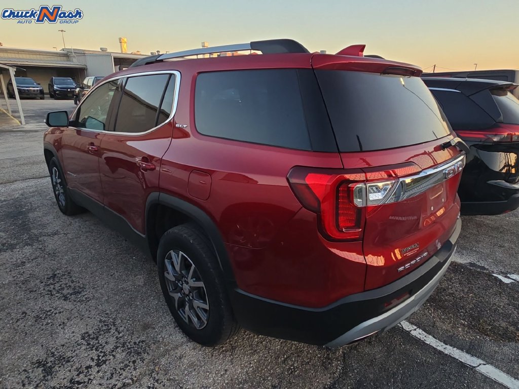Used 2023 GMC Acadia SLT w/ Technology Package AWD/4WD image 4