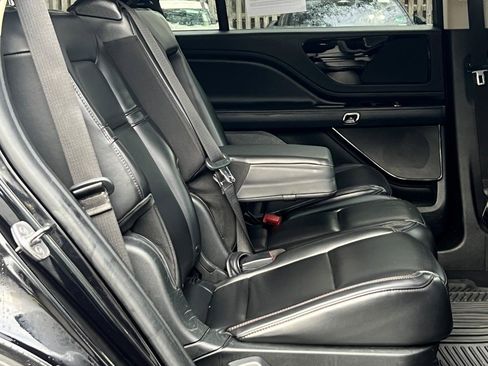 Used 2021 Lincoln Aviator Standard Sport Utility image 15