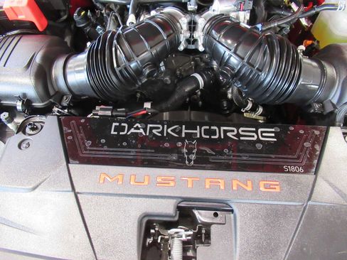 Used 2025 Ford Mustang Dark Horse image 35