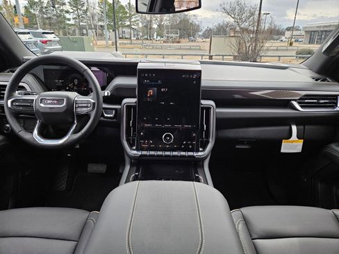 New 2026 GMC Yukon Elevation image 24