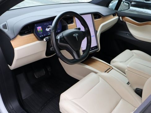 Used 2019 Tesla Model X Long Range image 5