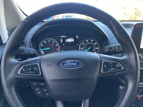 Certified 2019 Ford EcoSport SE image 16