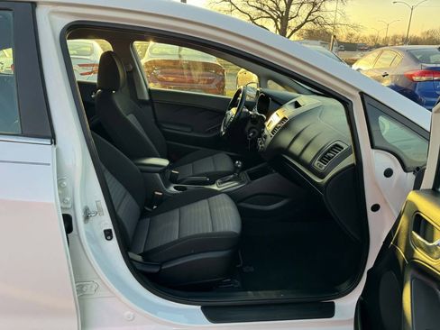 Used 2015 Kia Forte EX image 20