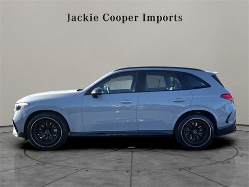 New 2026 Mercedes-Benz GLC 43 AMG 4MATIC image 2