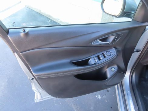 Certified 2023 Buick Encore GX Select w/ Experience Buick Package image 23