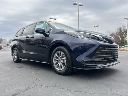 Used 2024 Toyota Sienna LE