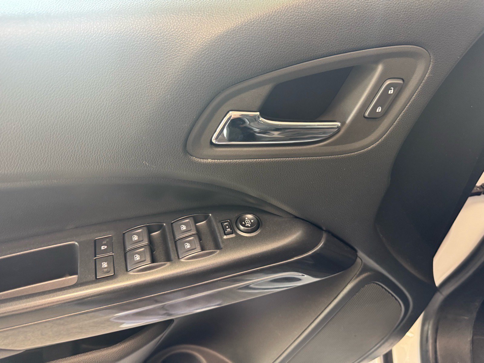 Used 2022 GMC Canyon AT4 w/ Trailering Package AWD/4WD image 16
