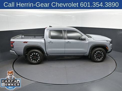 Used 2024 Nissan Frontier PRO-4X w/ Technology Package AWD/4WD image 38