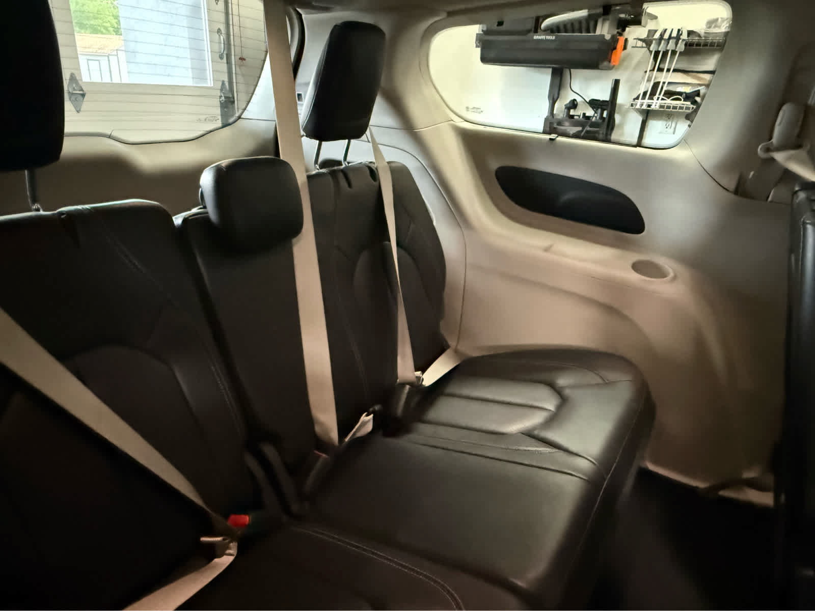 Used 2022 Chrysler Pacifica Touring-L FWD image 23