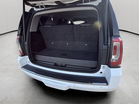 Used 2018 GMC Yukon Denali image 55