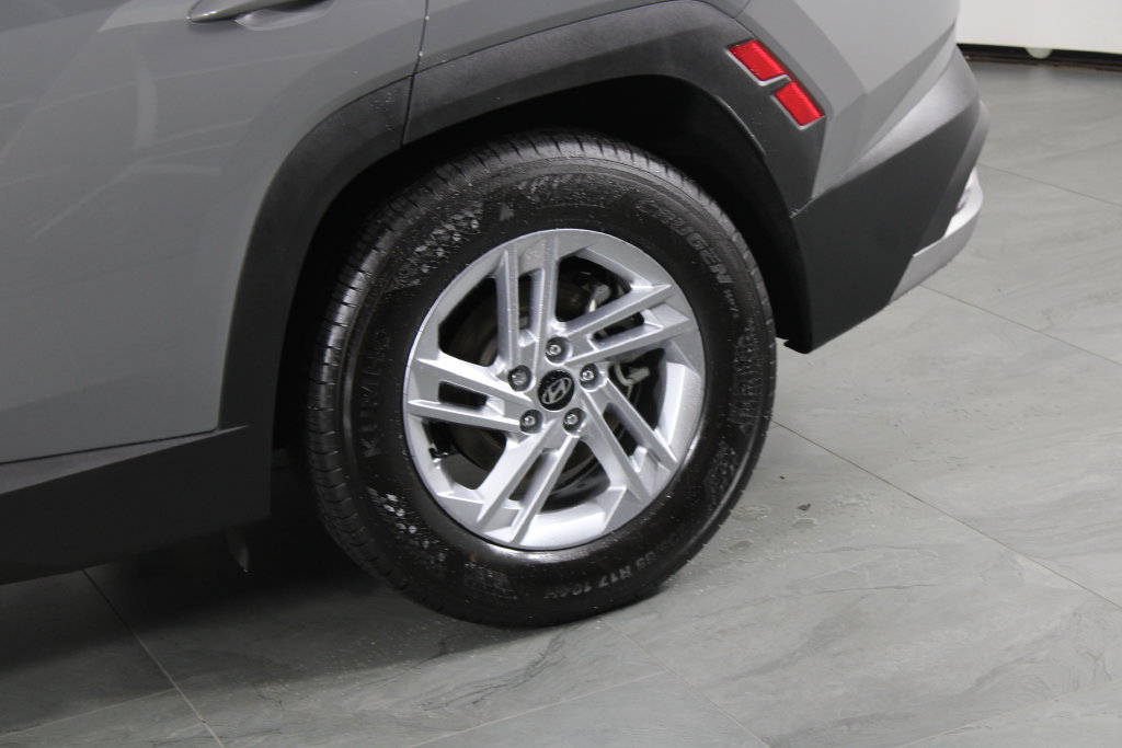 Certified 2026 Hyundai Tucson SE FWD image 15