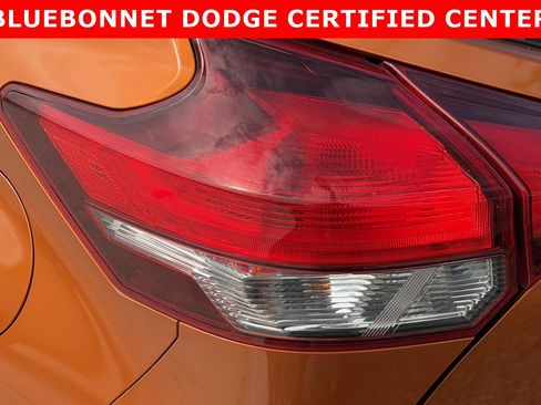 Used 2020 Nissan Kicks SR FWD image 7