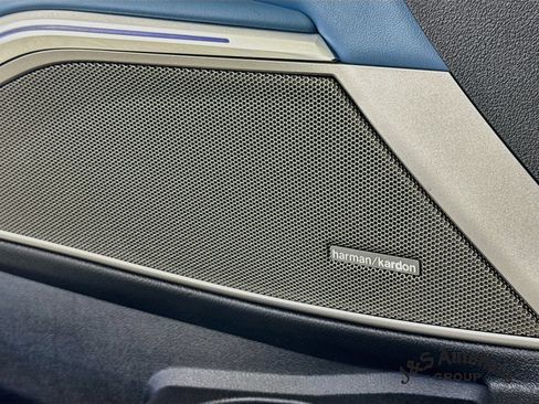 Used 2021 BMW M3 Competition w/ M Carbon Exterior Package RWD image 25