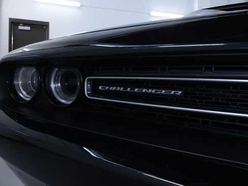 Used 2023 Dodge Challenger GT image 9