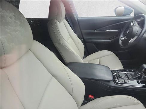 Used 2023 MAZDA CX-30 AWD 2.5 S w/ Preferred Package image 4