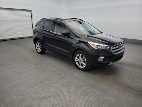 Used 2018 Ford Escape SE w/ SE Sync 3 Package AWD/4WD image 11