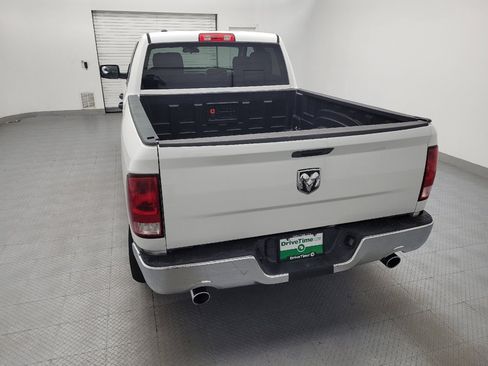Used 2017 RAM 1500 Express RWD image 6