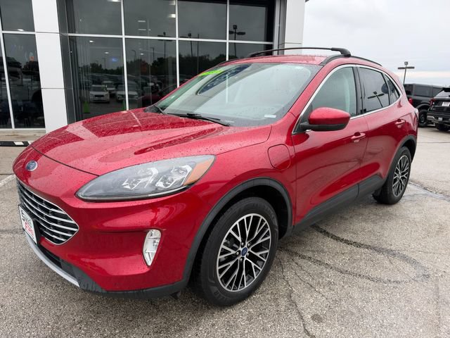 Used 2022 Ford Escape Titanium FWD image 3