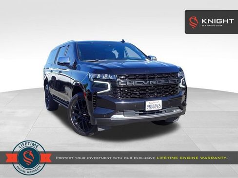 Used 2024 Chevrolet Suburban Premier AWD/4WD image 1