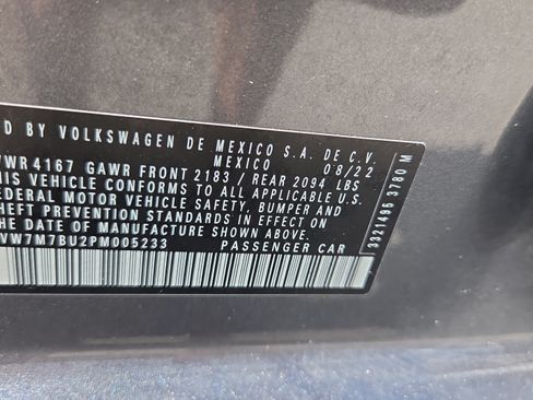 Used 2023 Volkswagen Jetta SE w/ Panoramic Sunroof Package FWD image 17