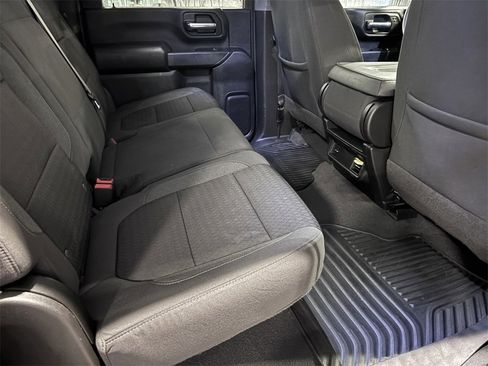 Used 2023 Chevrolet Silverado 2500 Custom w/ Custom Value Package image 15