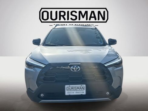 Used 2026 Toyota Corolla Cross XLE w/ Convenience Package image 12