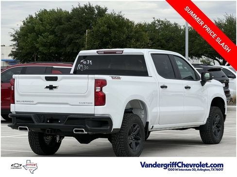 New 2026 Chevrolet Silverado 1500 Custom Trail Boss AWD/4WD image 4